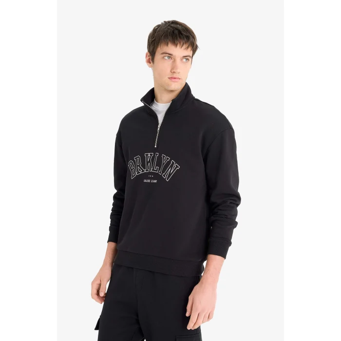 Defacto E9414AXBK81 Siyah Boxy Fit Dik Yaka Fermuarlı Baskılı Sweatshirt