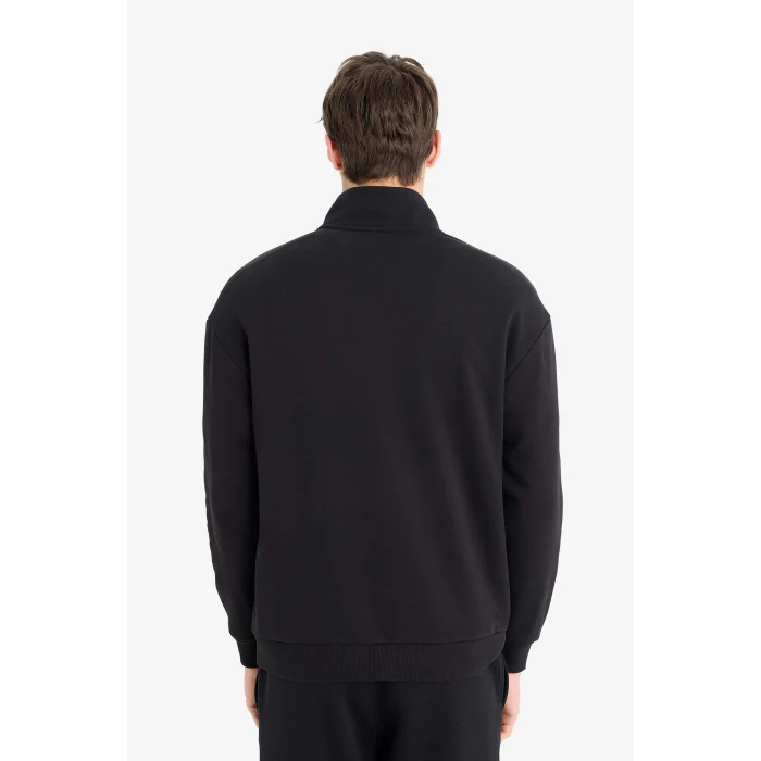 Defacto E9414AXBK81 Siyah Boxy Fit Dik Yaka Fermuarlı Baskılı Sweatshirt