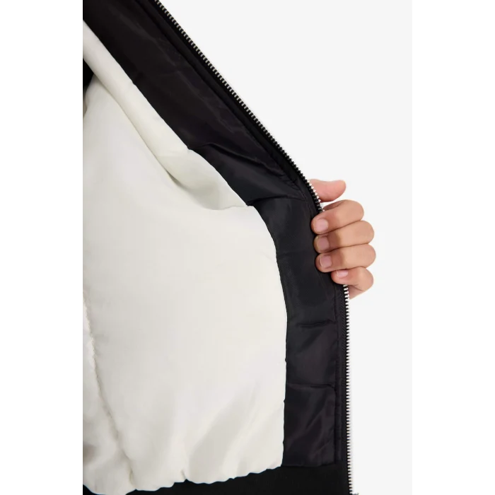 Defacto E8606A8BK27 Siyah Kız Çocuk Su Geçirmez Kolej Yaka Fermuarlı Bomber Mont