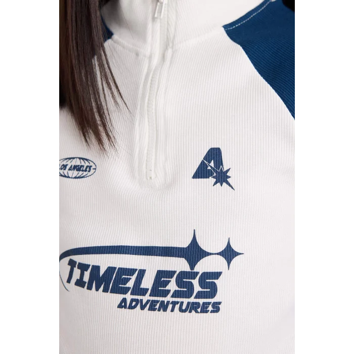 Defacto E9654A8ER138 Ekru Kız Çocuk Fitted Dik Yaka Fermuarlı Baskılı Fitilli Kaşkorse Uzun Kollu Tişört