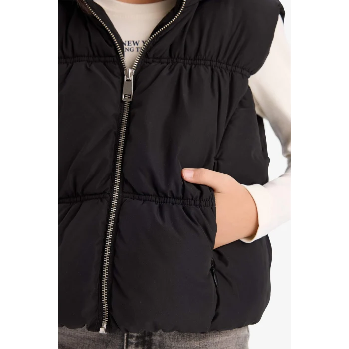 Defacto C4971A8BK27 Siyah Kız Çocuk Su Geçirmez Kapüşonlu Şişme Yelek