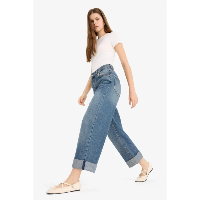 Defacto E9134AXNM34 Mavi Baggy Fit Yüksek Bel Katlamalı Paça Jean Pantolon