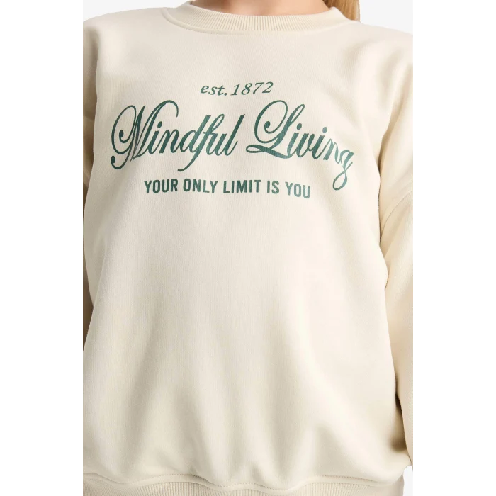 Defacto E6759A8ER99 Ekru Kız Çocuk Relax Fit Bisiklet Yaka Sırt Baskılı Sweatshirt