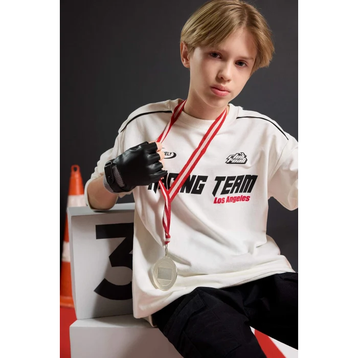 Defacto F1963A8WT32 Beyaz Erkek Çocuk Bisiklet Yaka Baskılı Sweatshirt