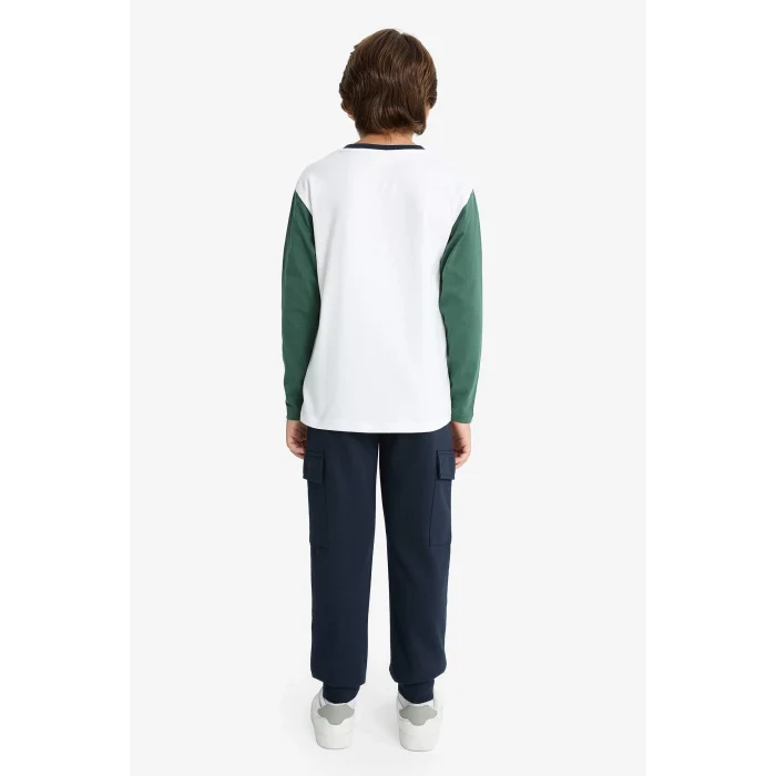 Defacto F2493A8WT32 Beyaz Erkek Çocuk 2li Takım Baskılı Uzun Kollu Tişört Eşofman Altı