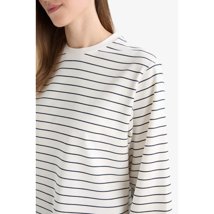 Defacto G0378AXER105 Ekru Regular Fit Bisiklet Yaka Uzun Kollu Çizgili Tunik