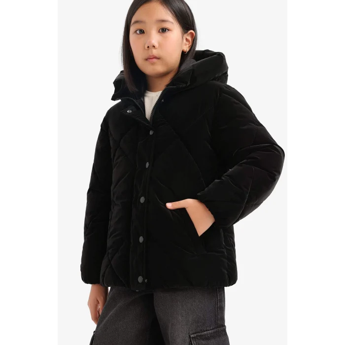 Defacto A0839A8BK27 Siyah Kız Çocuk Kapüşonlu Fermuarlı Çıtçıtlı Kapitoneli Mont