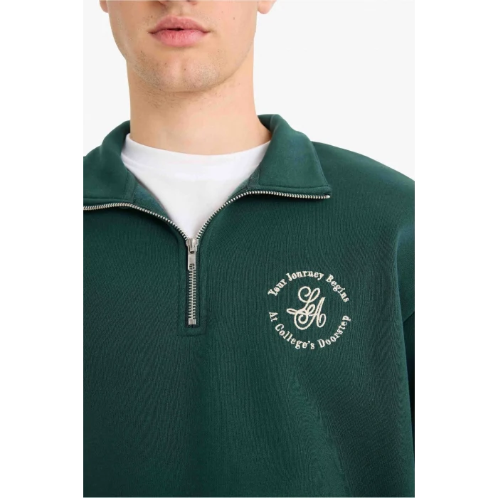 Defacto E9416AXGN536 Yeşil Boxy Fit Dik Yaka Fermuarlı Baskılı Sweatshirt