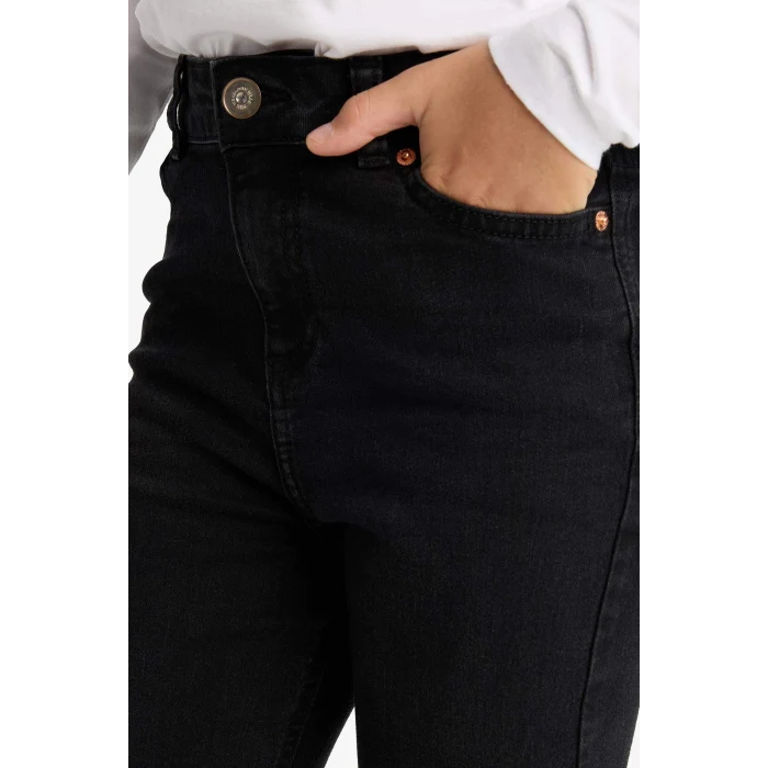 Defacto E6183A8BK27 Siyah Kız Çocuk Flare Fit İspanyol Paça Jean Pantolon