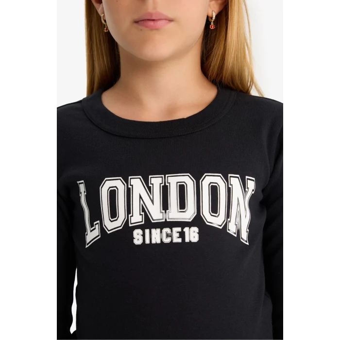 Defacto C7465A8BK81 Siyah Kız Çocuk Slim Fit Dar Kesim Bisiklet Yaka Baskılı Fitilli Kaşkorse Uzun Kollu Tişört