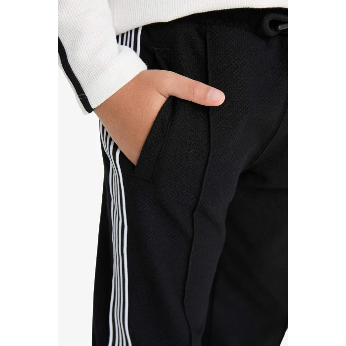 Defacto G1787 Siyah Erkek Çocuk Beli Lastikli Düz Paça Eşofman Altı