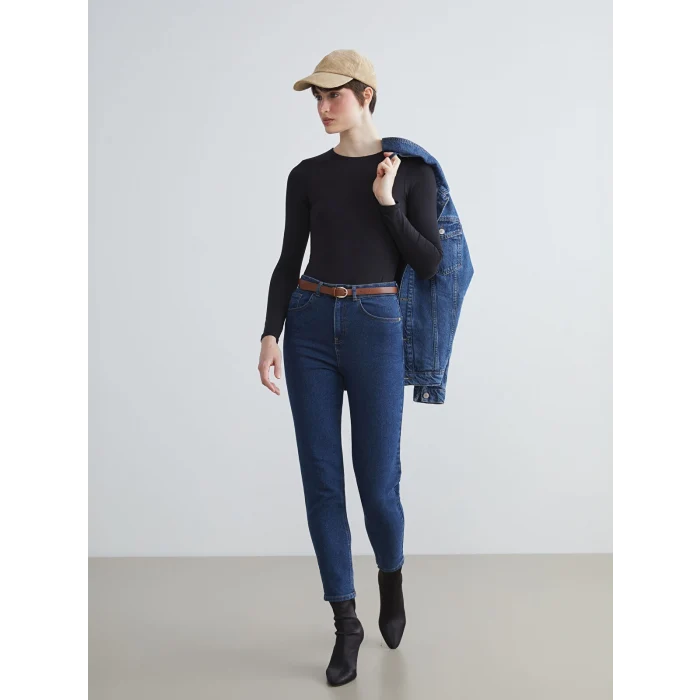 LCW Jeans Indigo Beli Kemerli Mom Fit Kadın Jean Pantolon