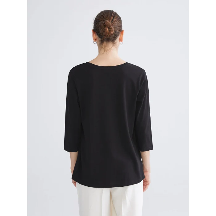 LCW Grace Siyah Bisiklet Yaka Çiçek Nakışlı Bluz