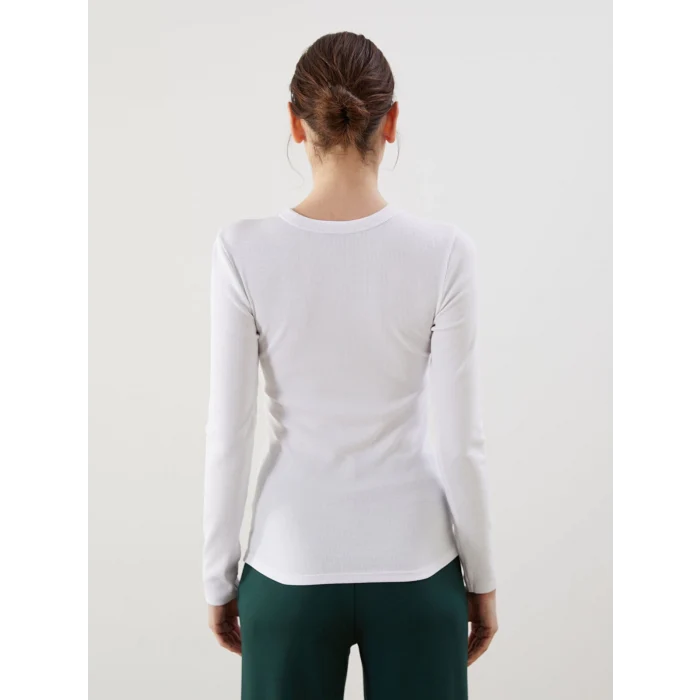 LCWAIKIKI Classic Beyaz Bisiklet Yaka Kadın Body