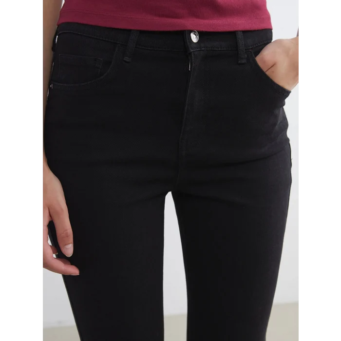 LCWAIKIKI Classic Siyah Flare Kadın Jean Pantolon