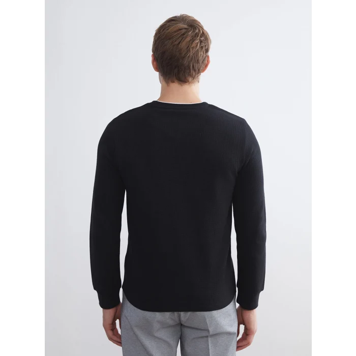 LCWAIKIKI Classic Siyah Uzun Kollu Dokulu Erkek Tişört