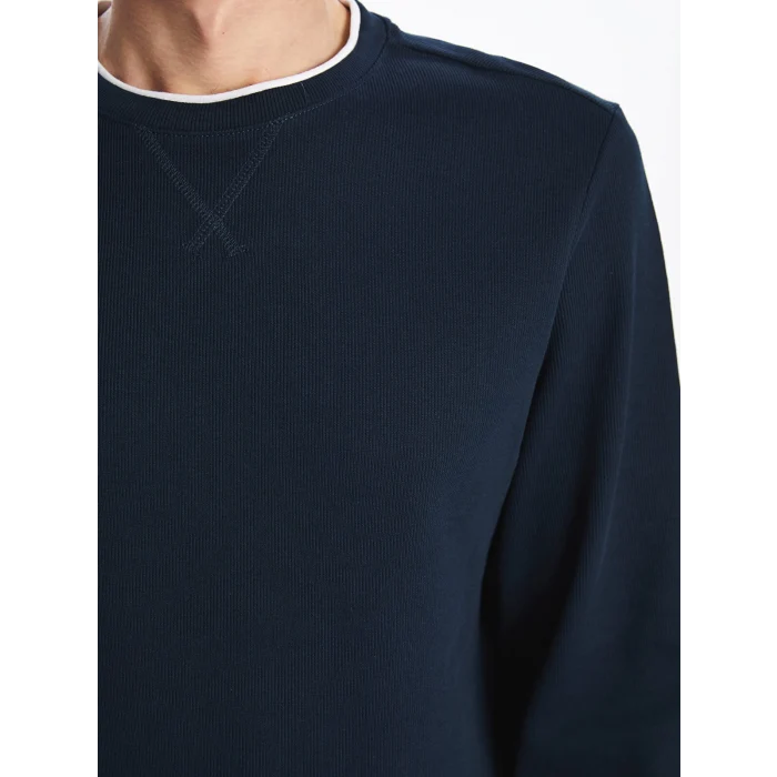 LCWAIKIKI Classic Lacivert Bisiklet Yaka Uzun Kollu Erkek Sweatshirt