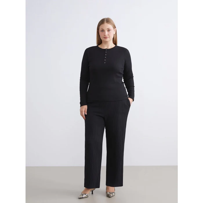 LCWAIKIKI Classic Siyah Bisiklet Yaka Kadın Body