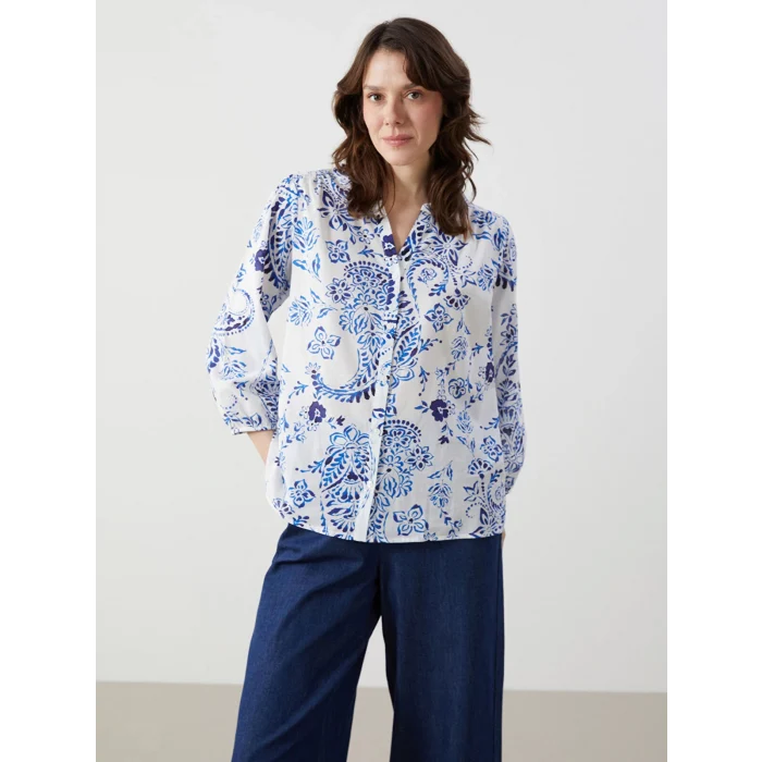 LCWAIKIKI Classic Mavi Kaçık Yaka Çiçekli Kadın Bluz