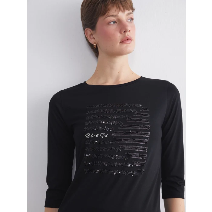 LCWAIKIKI Classic Siyah Bisiklet Yaka Pul İşlemeli Bluz