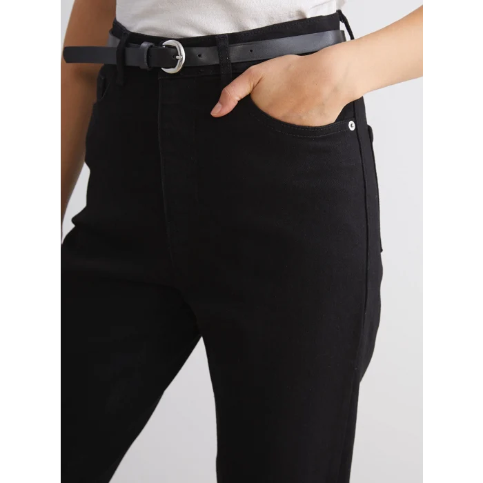 LCW Jeans Siyah Beli Kemerli Mom Fit Kadın Jean Pantolon