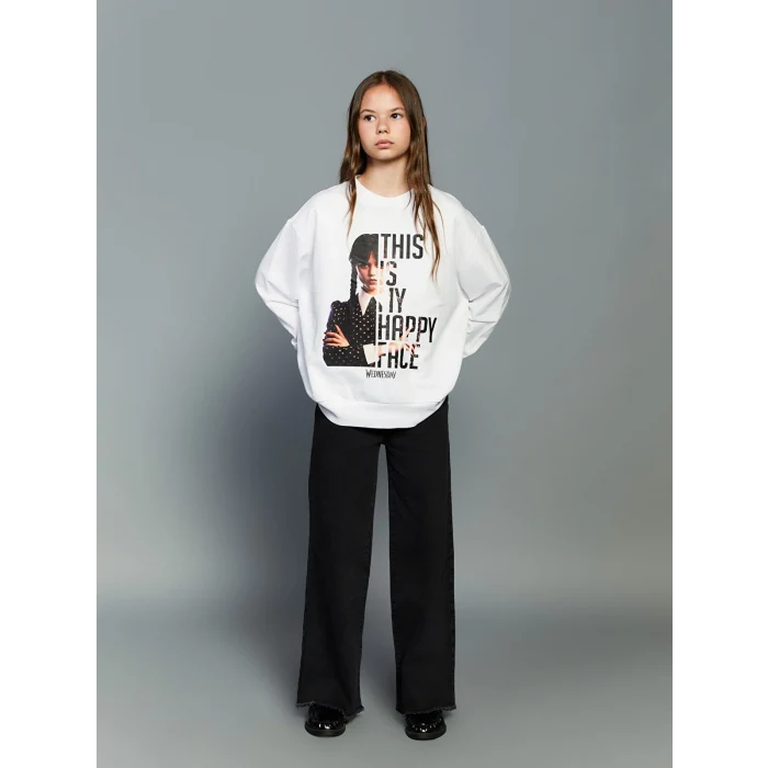 LCW Kids Beyaz Bisiklet Yaka Wednesday Baskılı Kız Çocuk Sweatshirt