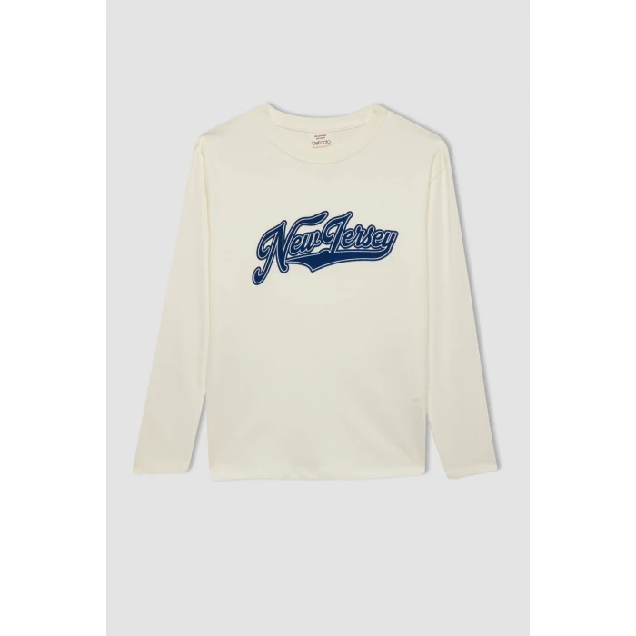 Defacto C9562 Ekru Erkek Çocuk Bisiklet Yaka Yazı Baskılı Uzun Kollu Tişört