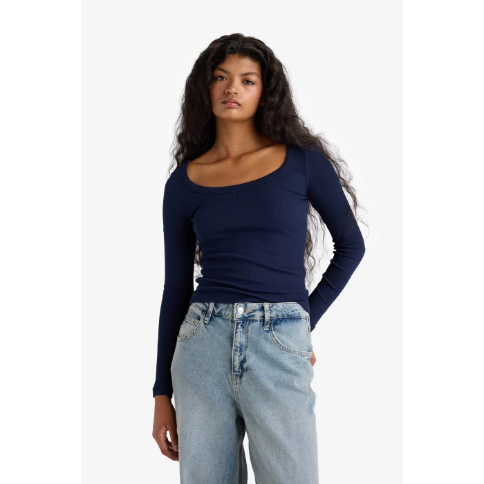 Defacto E5768AXNV251 Lacivert Slim Fit Dar Kesim Yuvarlak Yaka Basic Düz Fitilli Kaşkorse Uzun Kollu Tişört