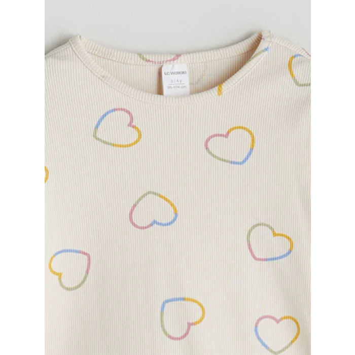 LCW Kids Ekru Kalp Baskılı Fırfırlı Kız Çocuk Tişört