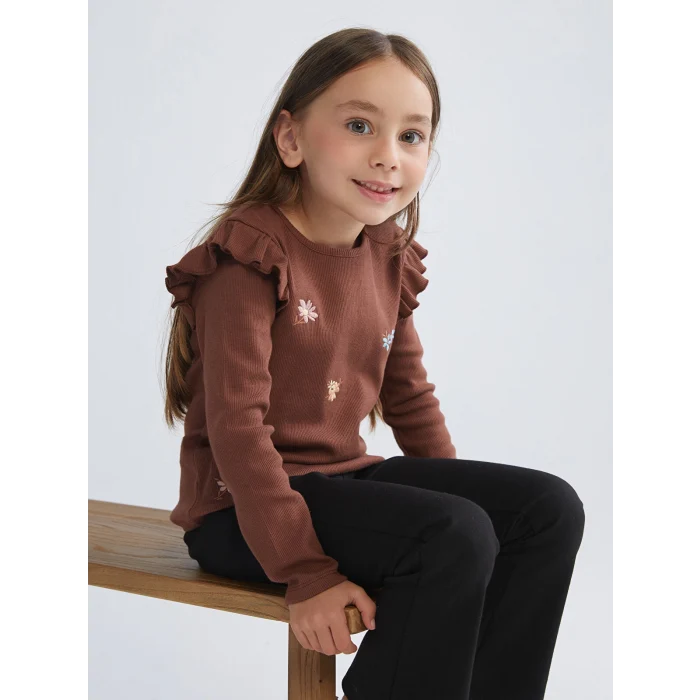 LCW Kids Kahverengi Bisiklet Yaka Çiçek Nakışlı Kız Çocuk Tişört