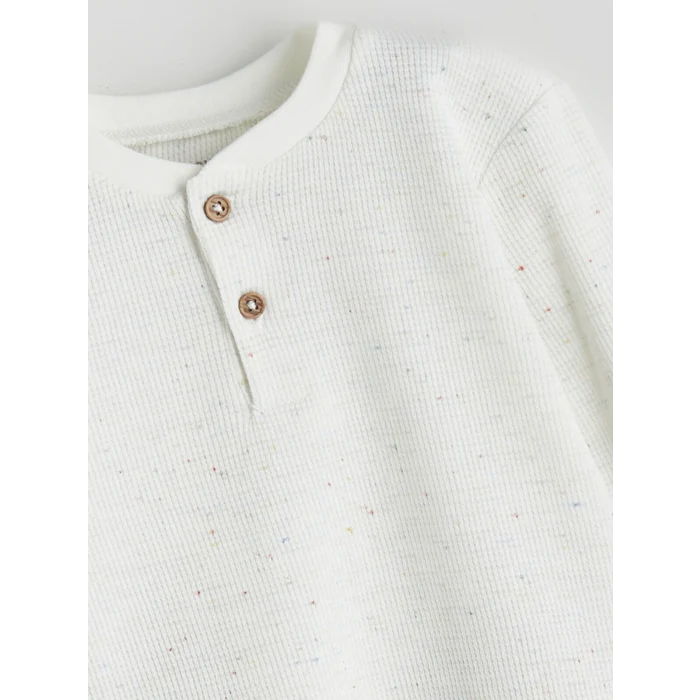 LCW baby Beyaz Bisiklet Yaka Erkek Bebek Tişört ve Şort 2li Takım