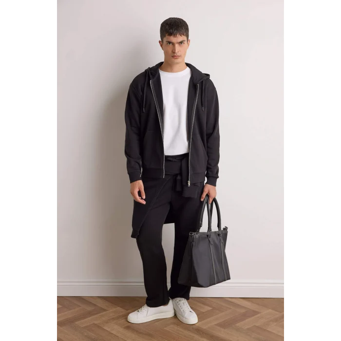 Defacto D7599AXBK81 Siyah Comfort Fit Kapüşonlu İçi Yumuşak Tüylü Basic Düz Cepli Kalın Fermuarlı Sweatshirt