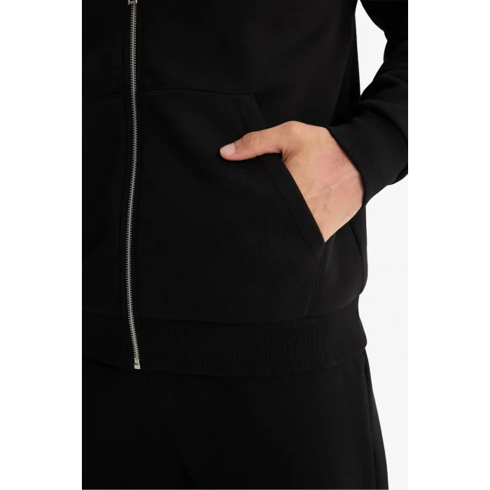 Defacto D7599AXBK81 Siyah Comfort Fit Kapüşonlu İçi Yumuşak Tüylü Basic Düz Cepli Kalın Fermuarlı Sweatshirt
