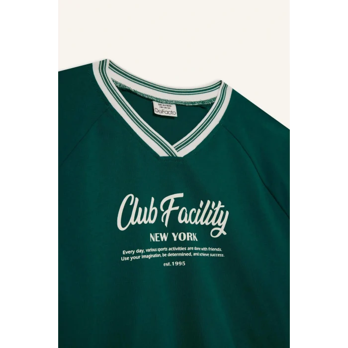 Defacto F7583A8GN651 Yeşil Kız Çocuk Oversize Geniş Kalıp V Yaka Baskılı Okul Sweatshirt