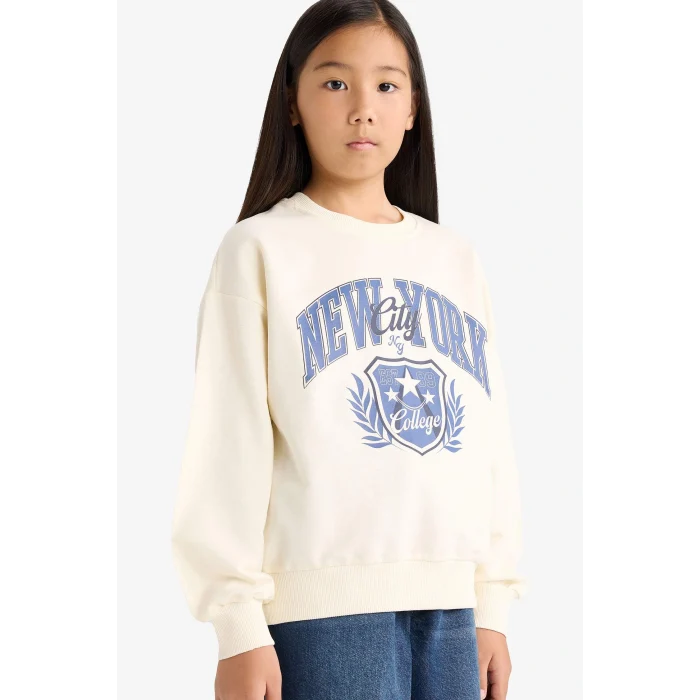 Defacto E8773A8ER99 Ekru Kız Çocuk Relax Fit Bisiklet Yaka Baskılı Sweatshirt