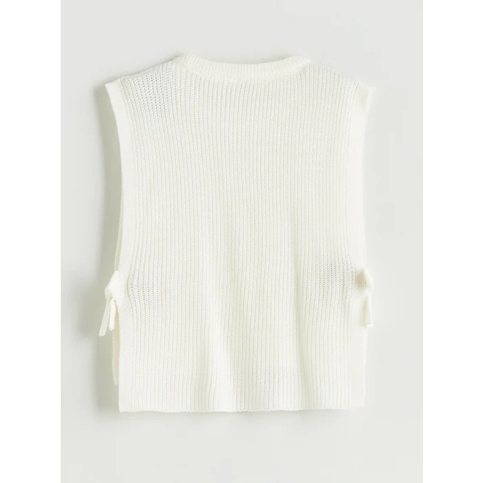 LCW Kids Ekru Fiyonk Detaylı Kız Çocuk Triko Süveter