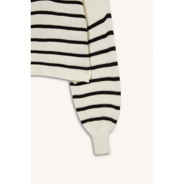 Defacto C4918AXER103 Ekru Coool Relax Fit Polo Yaka Düğmeli Çizgili Triko Kazak