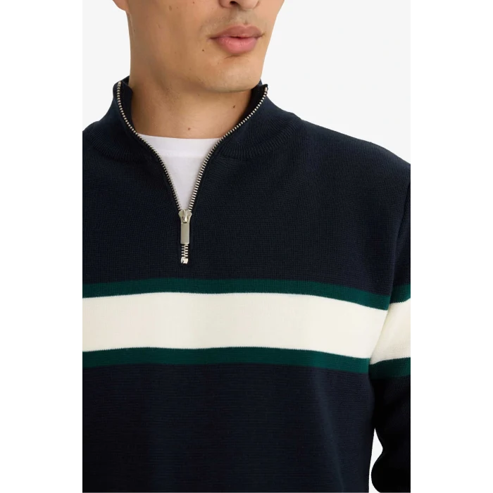 Defacto Y4193AZNV163 Lacivert Standart Fit Dik Yaka Fermuarlı Renk Bloklu Triko Kazak