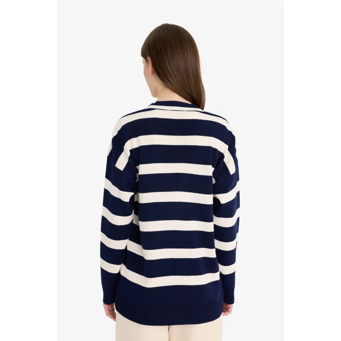 Defacto D2445AXNV134 Lacivert Regular Fit V Yaka Çizgili Düğme Kapmalı Tunik Triko Hırka