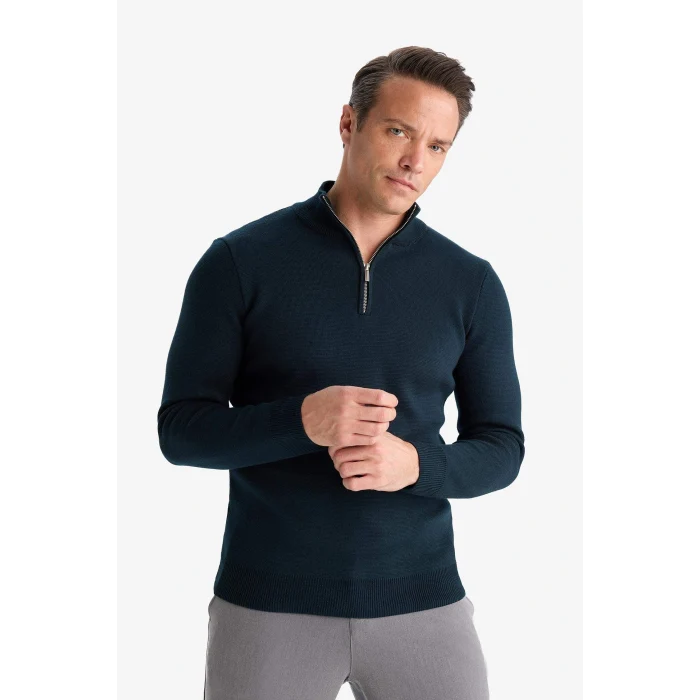 Defacto A5184AXGN852 Yeşil Standart Fit Normal Kesim Dik Yaka Yarım Fermuarlı Basic Düz Triko Kazak