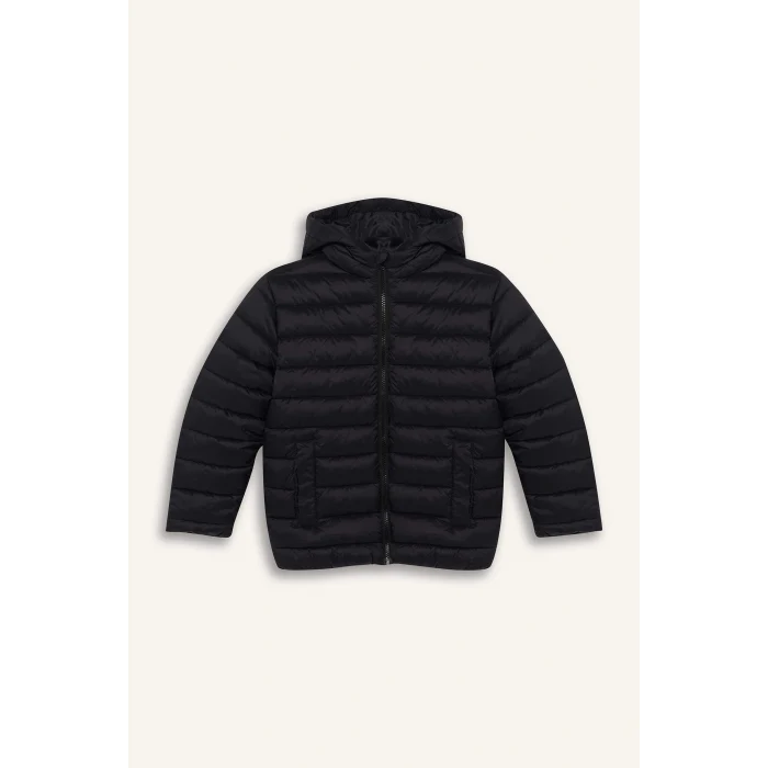 Defacto E8688A8BK27 Siyah Erkek Çocuk Su Geçirmez Kapüşonlu Fermuarlı Şişme Mont