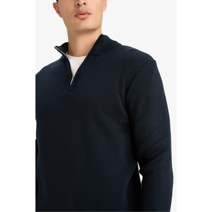 Defacto A5184AXNV64 Lacivert Standart Fit Normal Kesim Dik Yaka Yarım Fermuarlı Basic Düz Triko Kazak