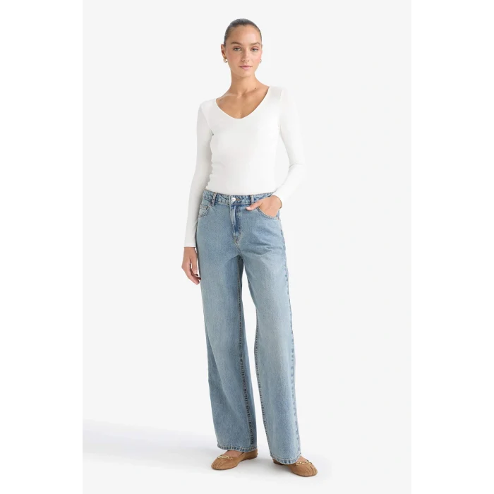 Defacto F7153AXER105 Ekru Slim Fit Dar Kesim Basic Düz Modal Uzun Kollu Tişört