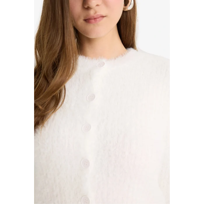 Defacto Z9318AZER98 Ekru Coool Slim Fit Dar Kesim Bisiklet Yaka Triko Hırka