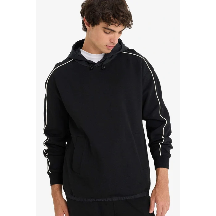 Defacto E9330AXBK81 Siyah Boxy Fit Kapüşonlu Baskılı Sweatshirt