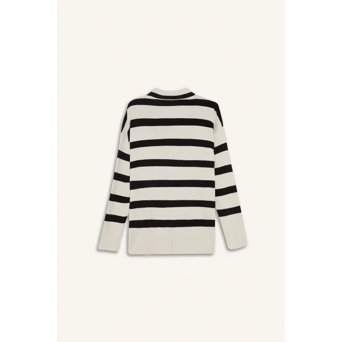 Defacto D2445AXER105 Ekru Regular Fit V Yaka Çizgili Düğmeli Tunik Triko Hırka