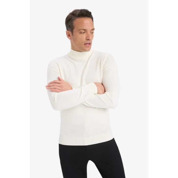 Defacto R1127AZER100 Ekru Slim Fit Dar Kesim Balıkçı Yaka Basic Düz Triko Kazak