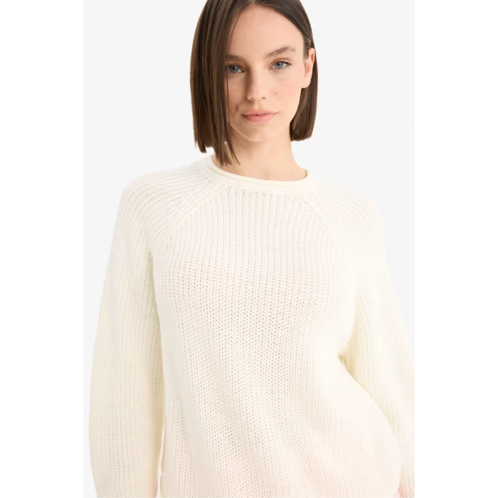 Defacto L2567AZER98 Ekru Coool Regular Fit Bisiklet Yaka Triko Kazak