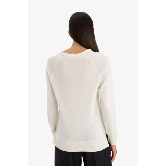 Defacto I6913AZER99 Ekru Relax Fit Bisiklet Yaka Basic Düz Triko Kazak