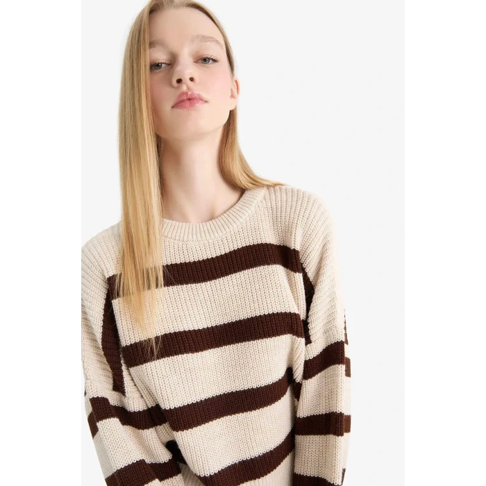 Defacto X4931AZBG644 Bej Coool Oversize Geniş Kalıp Bisiklet Yaka Çizgili Triko Kazak